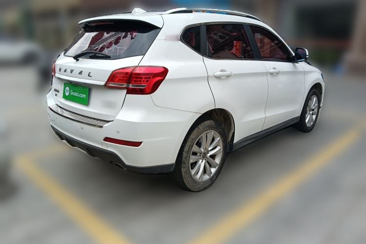 Used Haval H2 2016 Red-Label 1.5T Manual Two-Wheel Drive Luxury Model