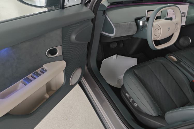 Used firefly 2025 Illuminated Edition
