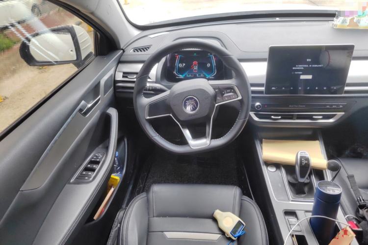 Used BYD Qin Pro 2019 Super Edition 1.5TI Automatic Smart Connect FENGSHANG Model China VI Standard Steering Wheel