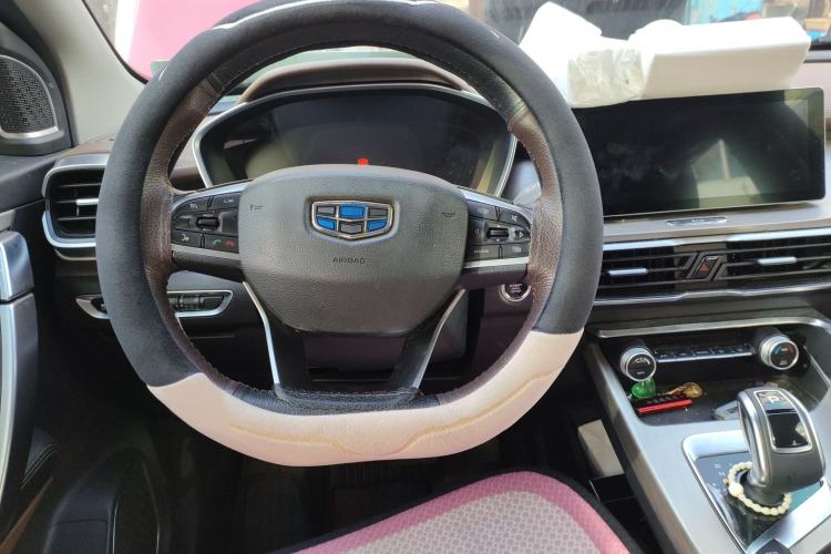 Used Geely Auto Coolray 2019 260T DCT Explorer China V Standard
