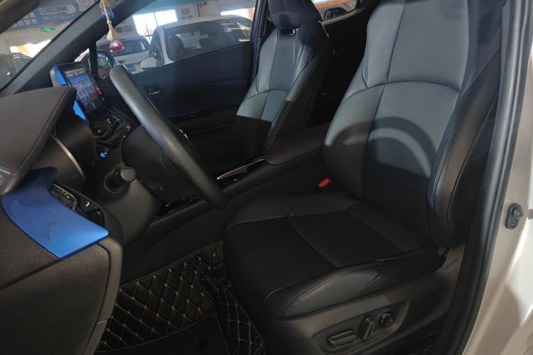 Used Toyota C-HR 2020 2.0L Leading Edition
