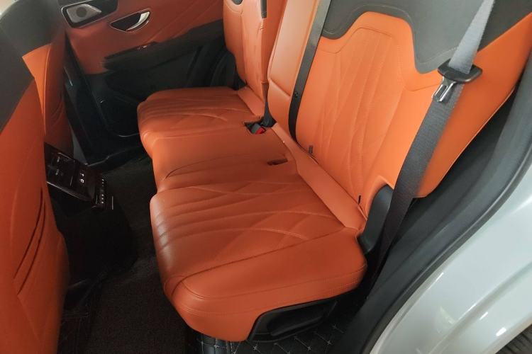 Used JETOUR Shanhai L7 2024 1.5T 120km ULTRA 7-Seater Left Rear Seat