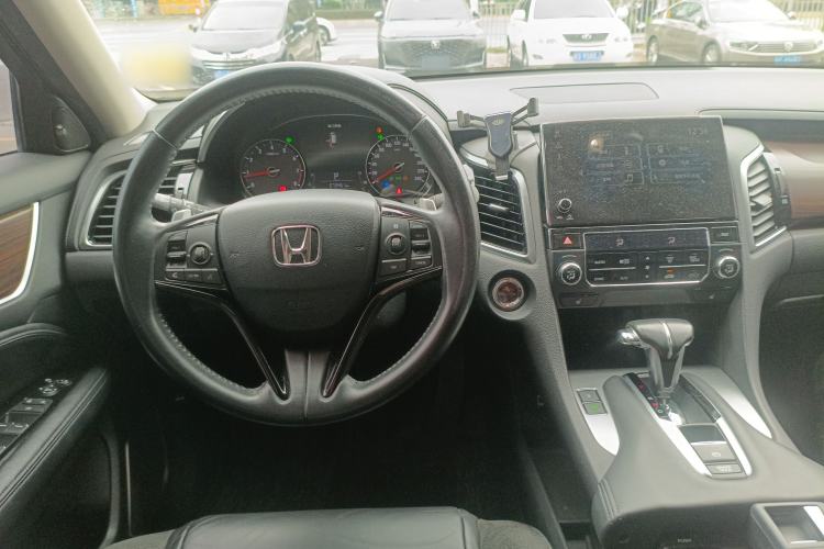 Used Honda Avancier 2017 240TURBO Two-Wheel Drive Premium Edition
