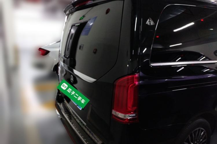 Used Mercedes-Benz V-Class 2021 V 260 Avantgarde Edition Rear