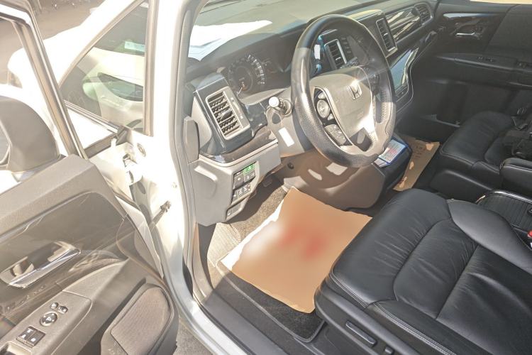 Used Honda Elysion 2019 2.0L Hybrid Luxury Edition