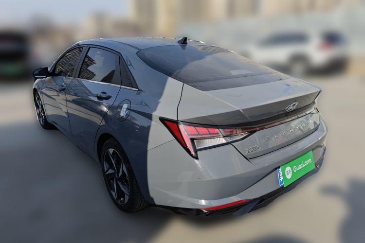 Used Hyundai Elantra 2022 1.5L CVT LUX Prestige Edition
