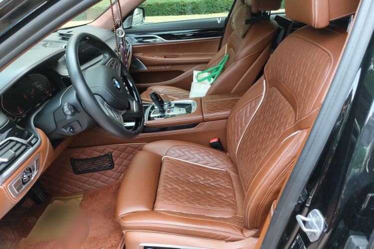 Used BMW 7 Series 2019 740Li Luxury Edition with Premium Package