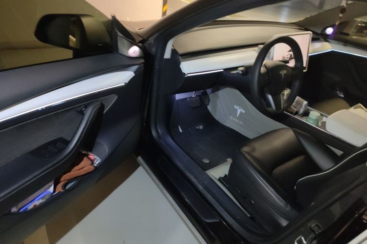 Used Tesla Model 3 2022 Rear-Wheel-Drive Version