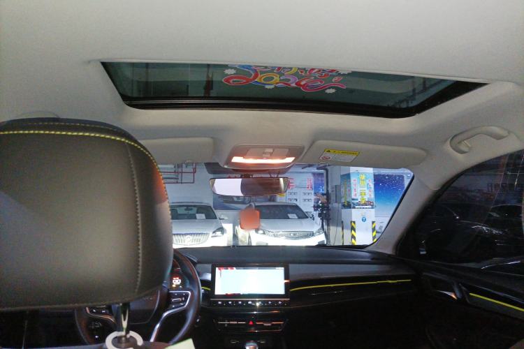 Used Roewe i5 2021 1.5L CVT Diamond Edition
