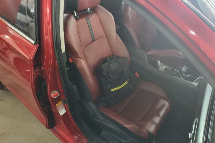 Used Changan Eado 2020 PLUS Blue Whale NE 1.4T GDI DCT Flagship Model