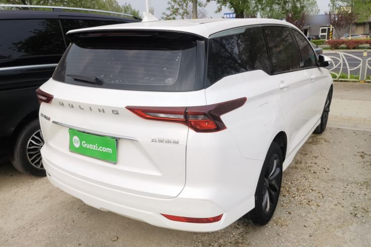 Used Wuling Victory 2020 1.5T CVT Luxury Model Rear Right 45 Deg