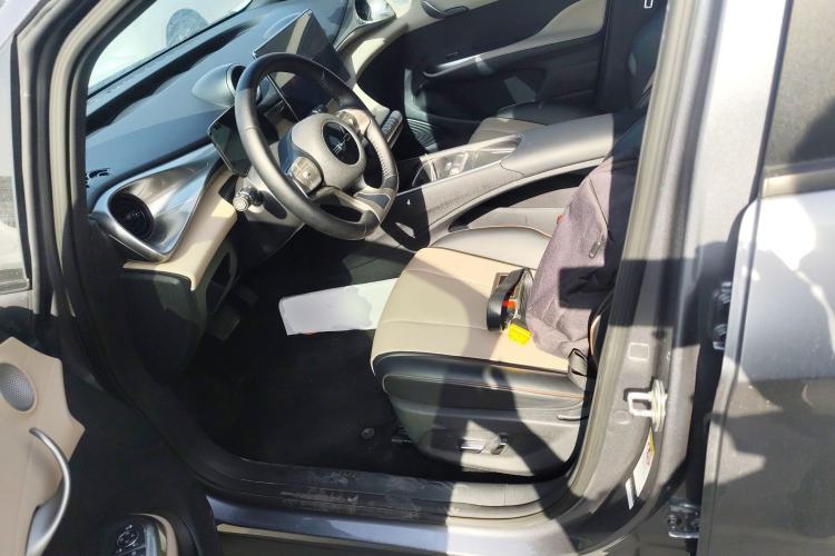 Used BYD Dolphin 2023 420 km Fashion Edition