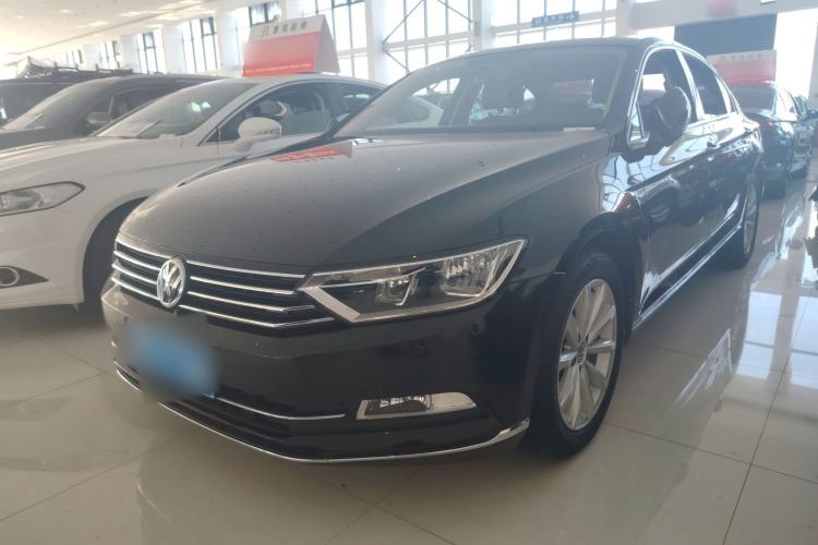 Used Volkswagen Magotan 2017 330TSI DSG Leading Model