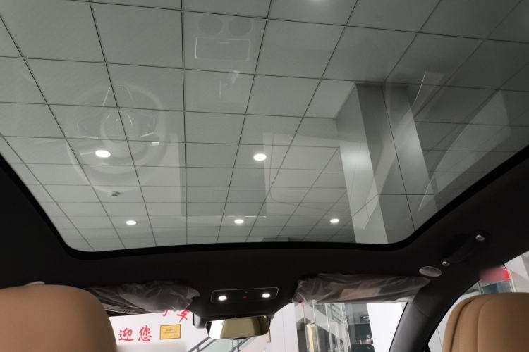 Used Hima Luxeed R7 2026 Model Pure Electric Max Headliner