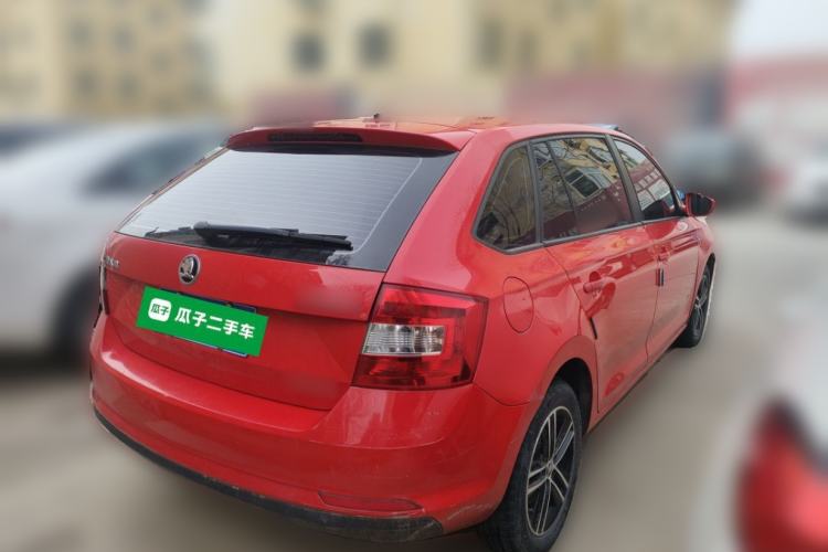Used Skoda Rapid Spaceback 2014 1.6L Automatic Enjoyment Edition