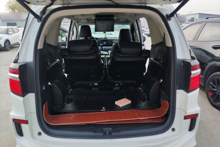 Used Honda Elysion 2016 2.4L Luxury Edition
