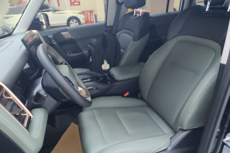 Used iCAR 03 2024 472km Four-Wheel Drive Long-Range Version Left Front Seat