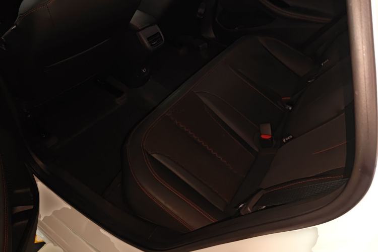 Used Buick Verano 2023 Pro GS Swift Edition Interior 4