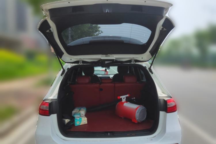 Used Mercedes-Benz B-Class 2021 B 180 Fashion Model Trunk