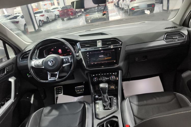 Used Volkswagen Tiguan L 2019 Restyled 330TSI Automatic Two-Wheel Drive R-Line Flagship Version China VI Standard