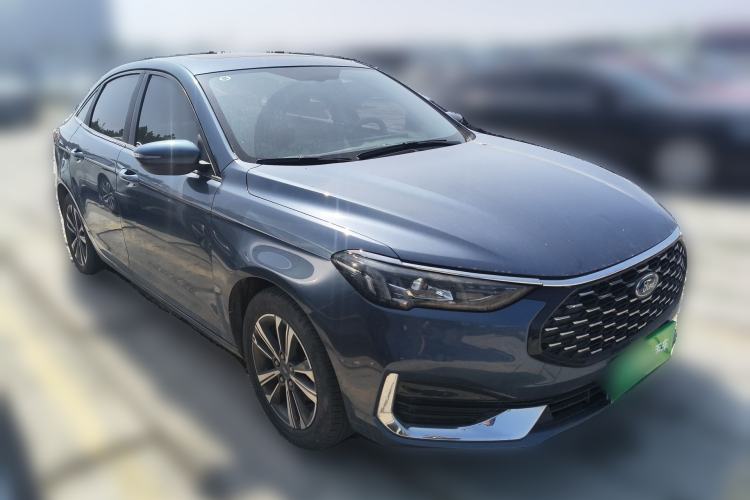 Used Ford Escort 2021 1.5L Automatic Diamond Edition Front Right 45 Deg