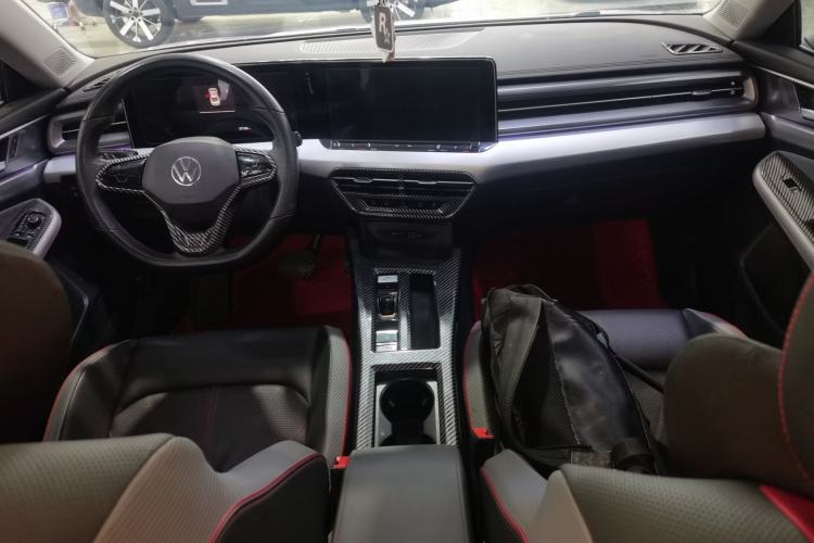 Used Volkswagen Lamando 2023 Lavida L 280TSI DSG Cool & Spicy Edition Center Console