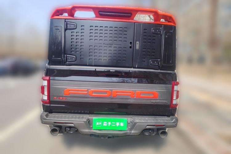 Used Ford F-150 Raptor 
