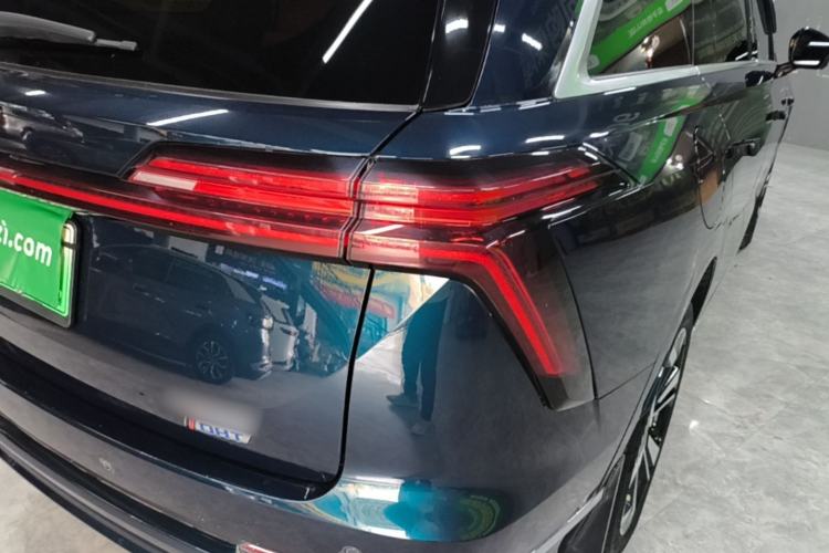 Used Wey Lanshan 2023 Four-Wheel Drive Ultra-Long Range Version Right Rear Taillight