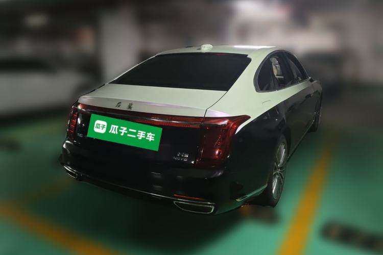 Used Hongqi H9 2020 2.0T Smart Connect Flagship Edition Rear Right 45 Deg