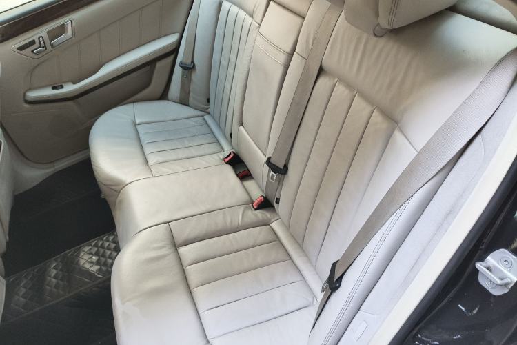 Used Mercedes-Benz E-Class 2014 E 260 L Luxury Model