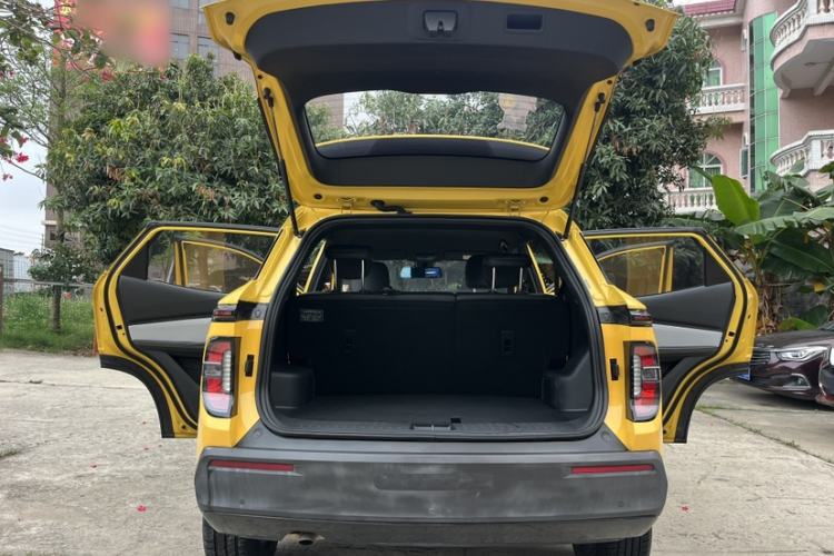 Used Baojun RS-3 2022 SOODA 1.5L CVT Pioneer Edition Interior 4