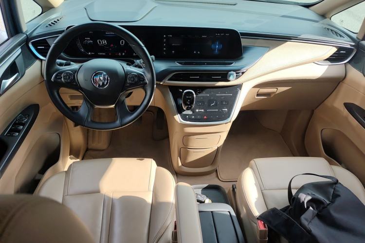 Used Buick GL8 2020 ES Land Cruiser 653T Luxury Edition
