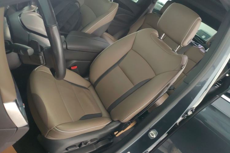 Used Buick Enclave 2020 28T Four-Wheel Drive Luxury Flagship Edition Left Front Seat