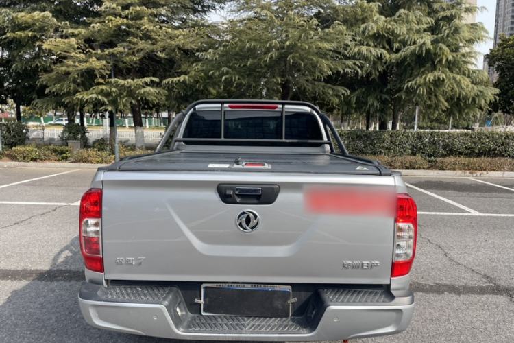 Used Dongfeng Ruichi 7 2022 2.3T Automatic Two-Wheel Drive Diesel Standard Version with Long Cargo Bed and Flat-Floor Design M9T