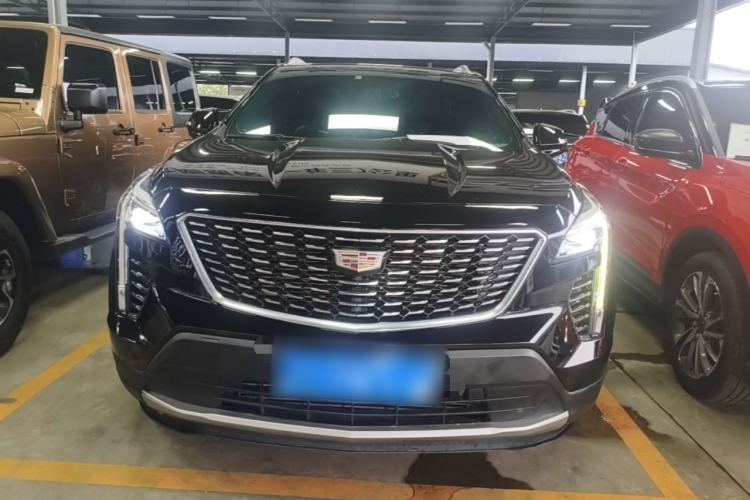 Used Cadillac XT4 2021 28T Two-Wheel Drive Leading Version
