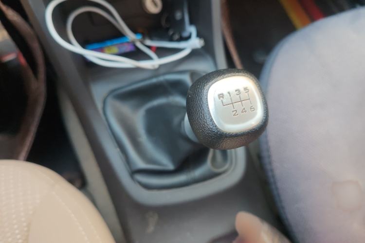 Used Wuling Hongguang 2019 1.5L S Standard Version China VI LAR Gear Lever