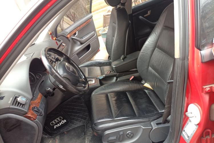 Used Audi A4 2007 1.8T automatic standard version