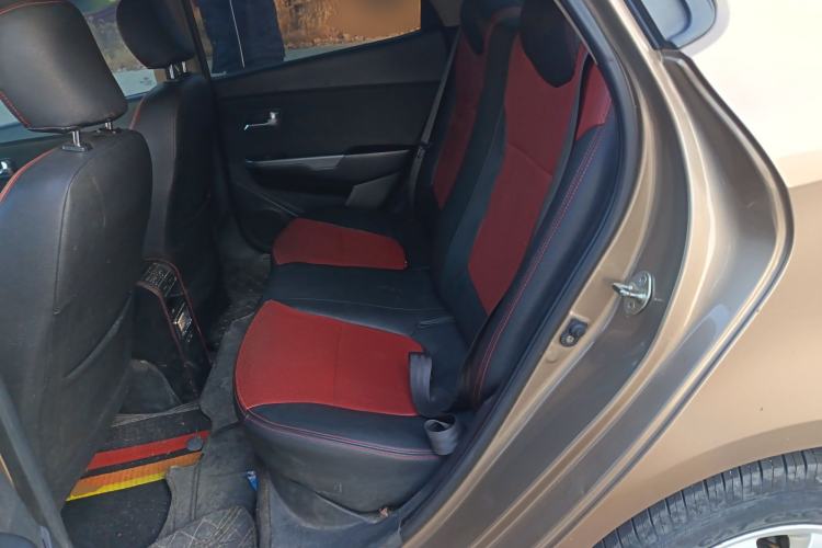 Used Kia K2 2015 Sedan 1.4L MT GLS
