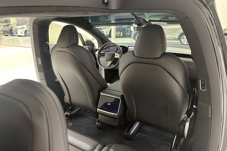 Used Tesla Model X 2023 Dual-Motor All-Wheel-Drive Version
