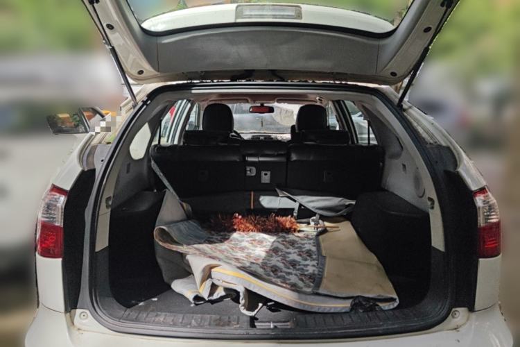 Used BYD S6 2014 2.4L Automatic Prestige 5-Seater
