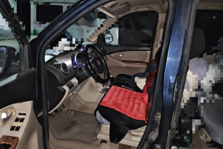 Used CHANGAN KAICHENG Ounuo S 2012 1.3L Elite Version Left Front Seat