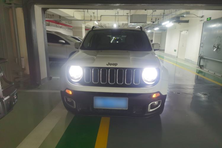 Used Jeep Renegade 2017 180TS Automatic Four-Wheel Drive Superior Edition