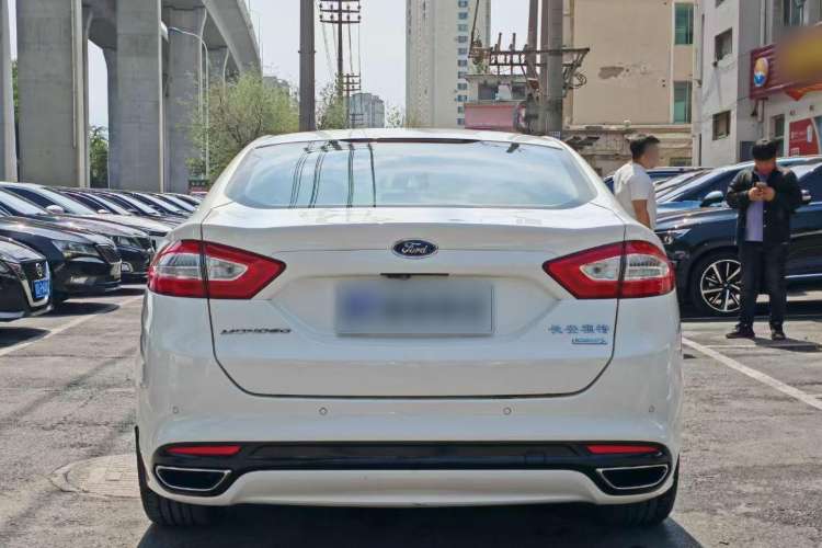 Used Ford Mondeo 2013 2.0L GTDi 200 Luxury Model
