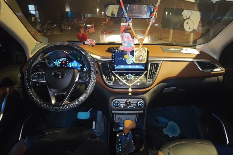 Used Soueast DX7 2015 1.5T Automatic Luxury Model
