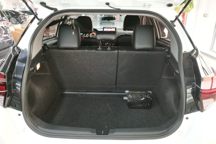 Used Toyota YARiS L Zhi Xuan 2022 X-Trail 1.5L CVT Luxury PLUS Edition