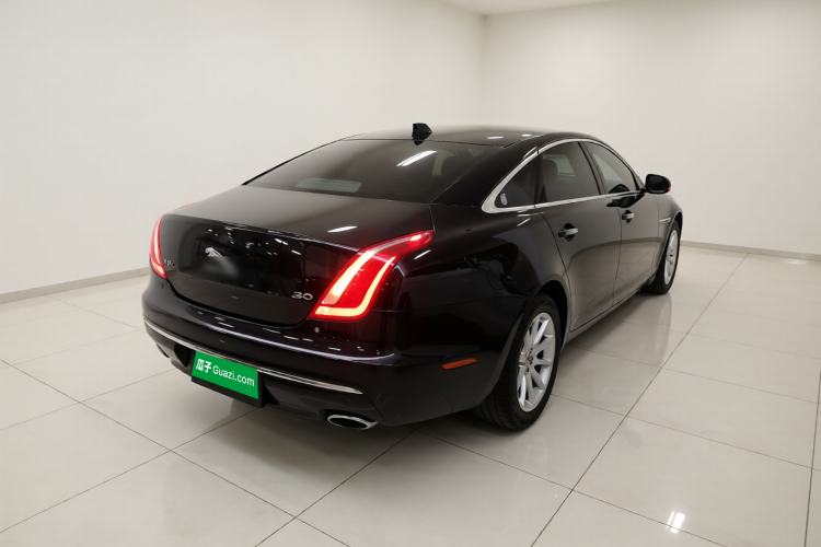 Used Jaguar XJ 2016 XJL 2.0T Two-Wheel-Drive Elegant Business Edition
