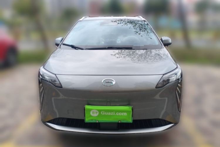 Used AION Y 2023 Younger