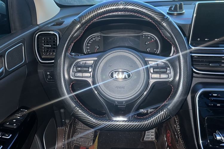 Used Kia KX5 2019 1.6T Automatic Two-Wheel Drive Luxury Edition
