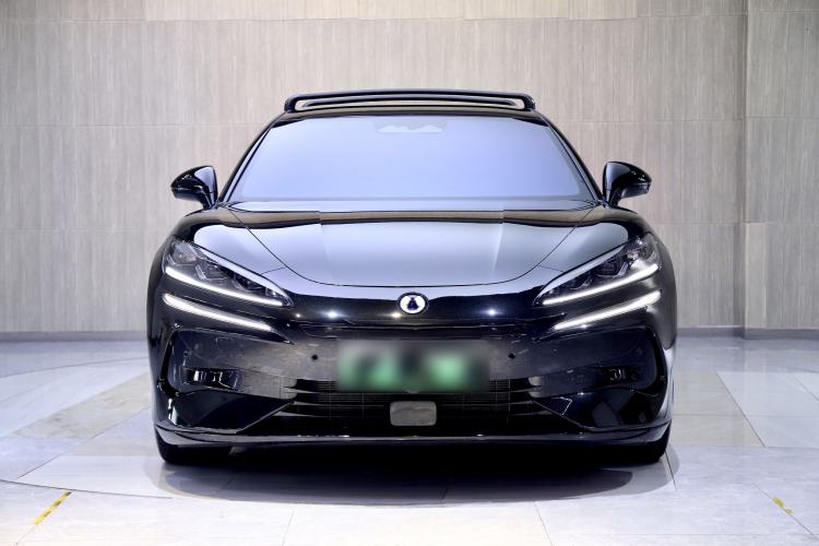 Used Denza Z9GT 2024 1100 4x4 Max First Edition Exterior 1