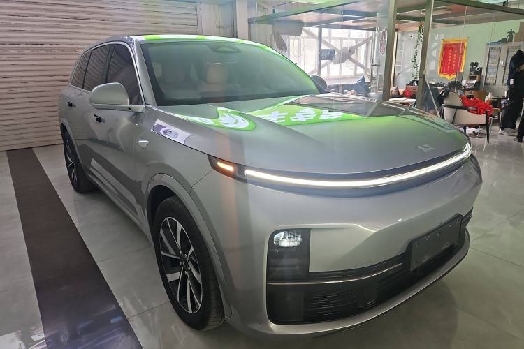 Used Li Auto L7 2023 Pro Model
